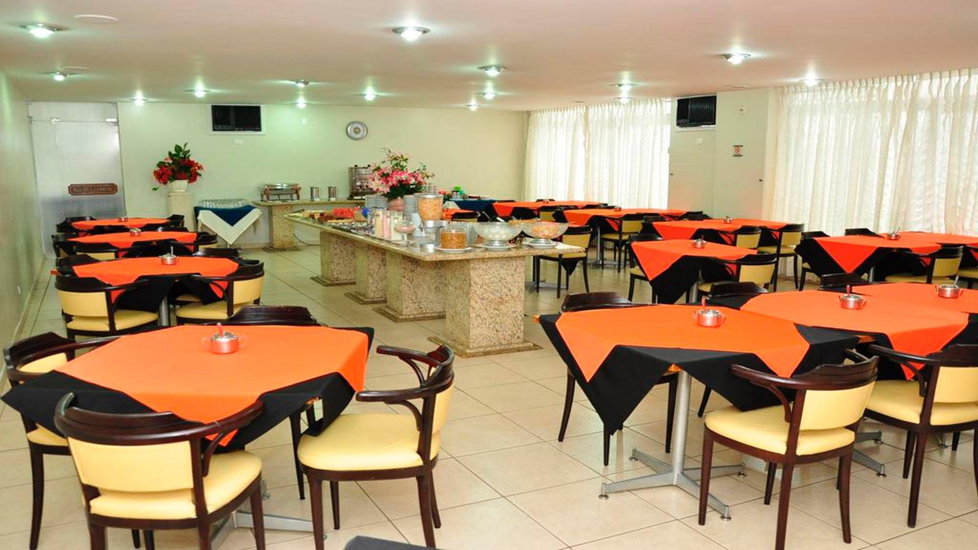 Rede Andrade San Martin Hotel 3*
