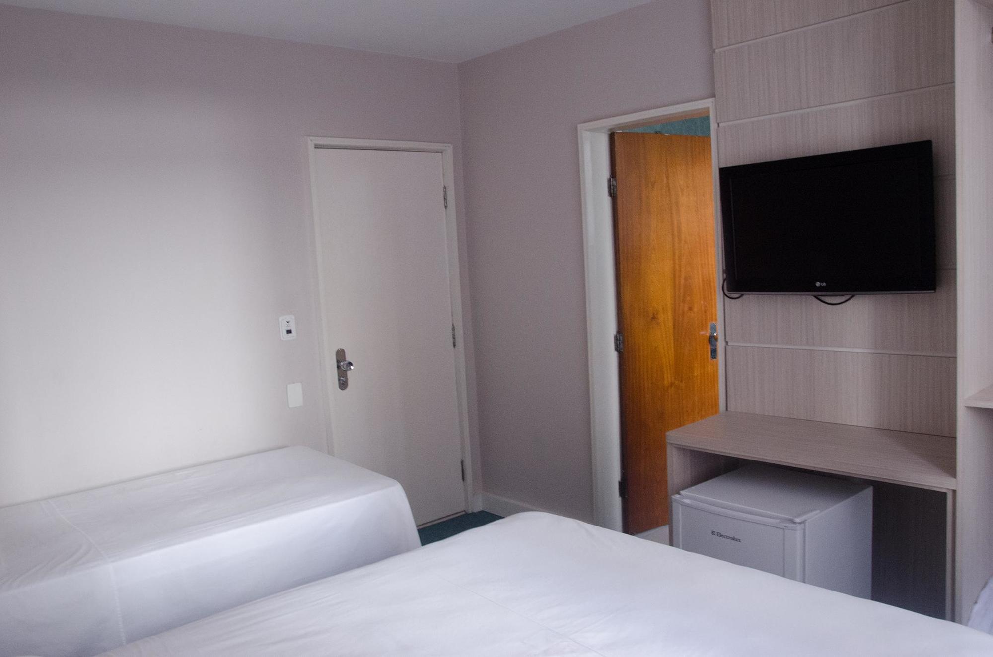 Hotel Rede Andrade San Martin 3*